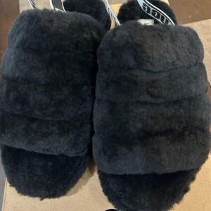 UGG Vibrant Fluffy Slippers